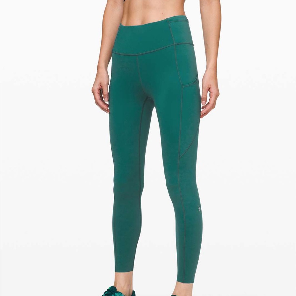 NWT Lululemon Fast and Free Crop 23” - Laguna